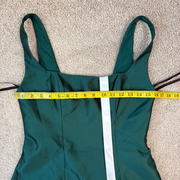 Alfred Sung D826‎ Square Neck Twill Satin Gown Hunter Green 10 - Picture 6 of 8